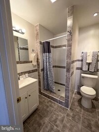 Building Photo - 623 Columbia Ave