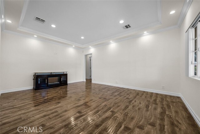 Building Photo - 11252 Saticoy St