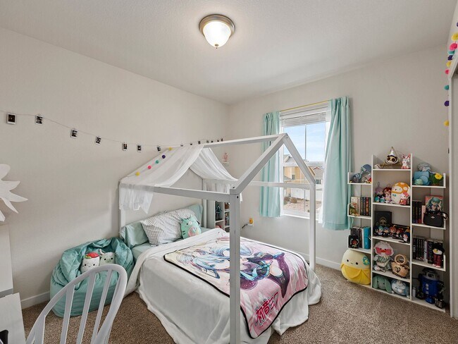 Building Photo - Stunning 4-Bed 2.5-Bath Oasis- Severance, CO!