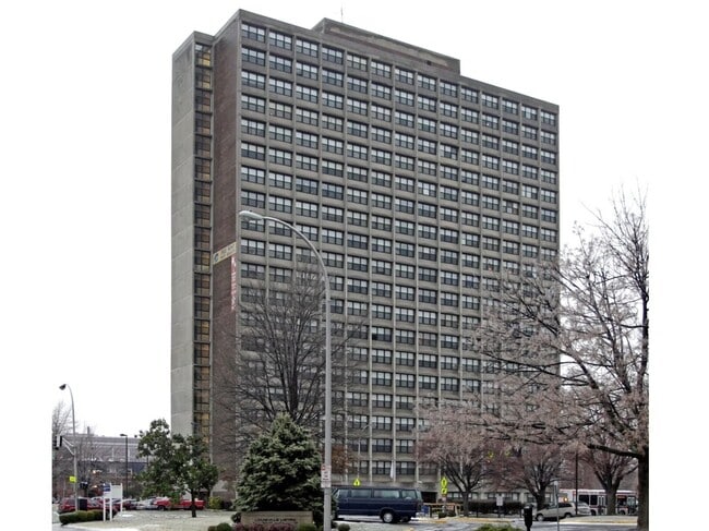 Building Photo - 850 W Muhammad Ali Blvd