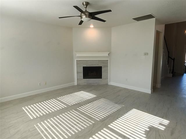 Building Photo - 406 Stanley Falls Dr