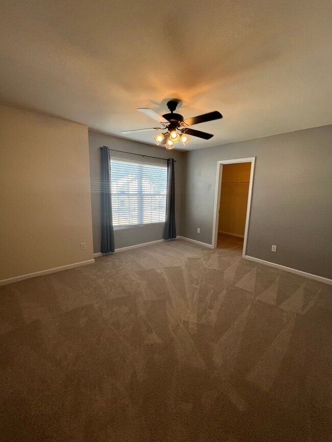 Building Photo - 275 Cameron St