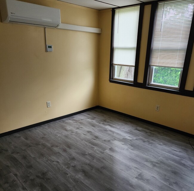 Primary Photo - Benjamin st apt#1