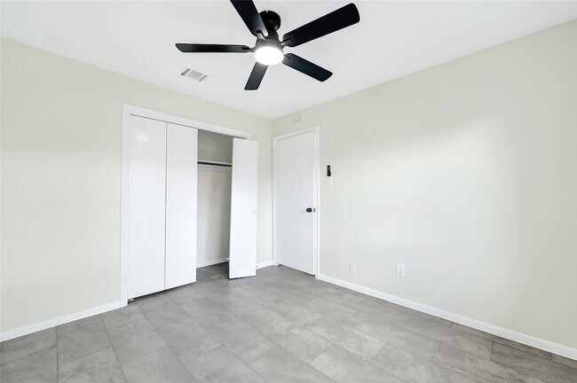 Building Photo - 8726 Wildforest Dr