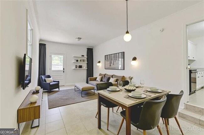 Building Photo - 3946 Green Oak Dr