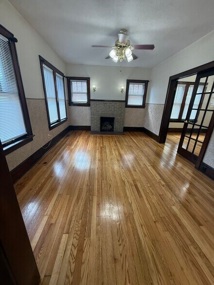 Building Photo - 1425 Anderson St