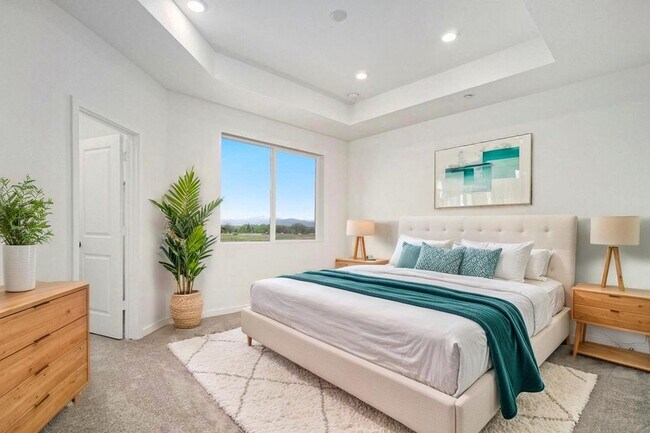 Building Photo - Efficient & Modern 2024-Built Townhome | 2 Bed | 2-Car Garage | Timnath