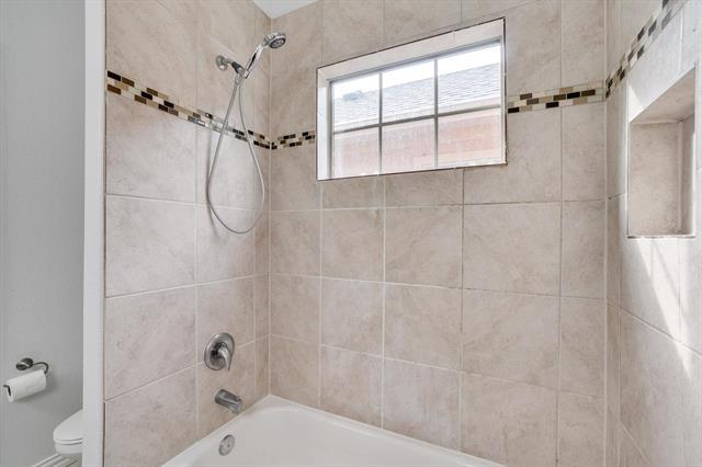 Building Photo - 1545 Cozy Dr