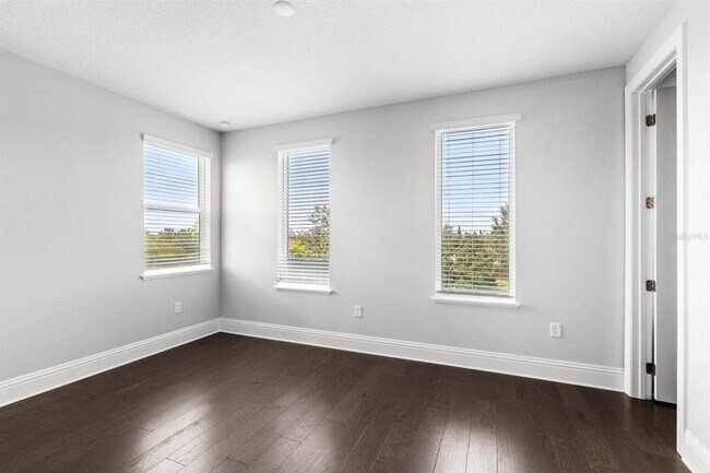 Building Photo - 17418 Pesce Loop