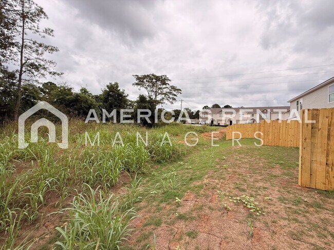 Building Photo - 105 River Grass Dr