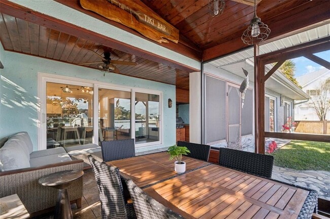 Building Photo - 292 Sunlit Cove Dr NE