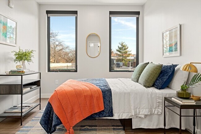 Building Photo - 1340 Boylston St