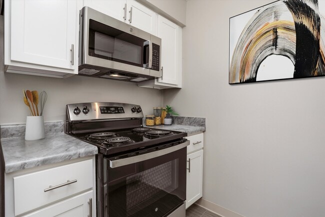 Building Photo - Sherwood Heights