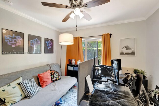 Building Photo - 45 Antilla Ave