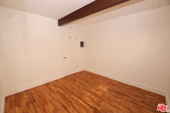 Building Photo - 3113 5th St