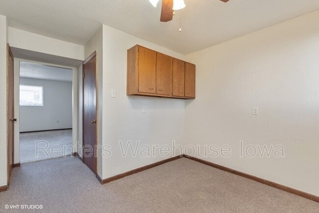 Building Photo - 1003 Parkway Dr