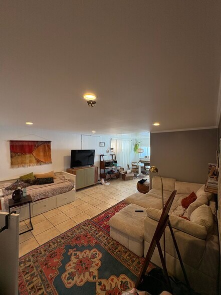 Nice large main living area big enough for a big couch and bed. Rare find in a studio apartment!! - 125 26th St