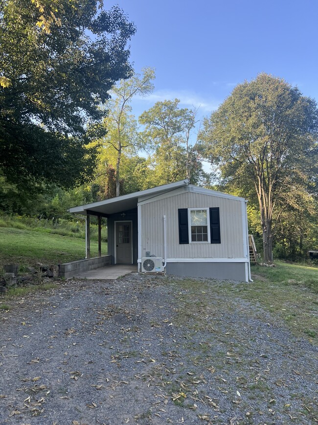 Building Photo - 3109 Dry Run Rd