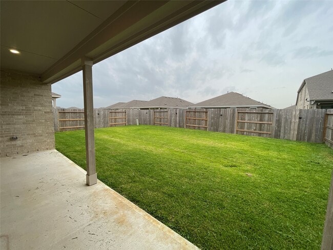 Building Photo - 16503 Texas Palmetto Wy
