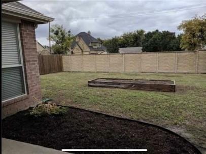 Building Photo - 292 Beech Dr