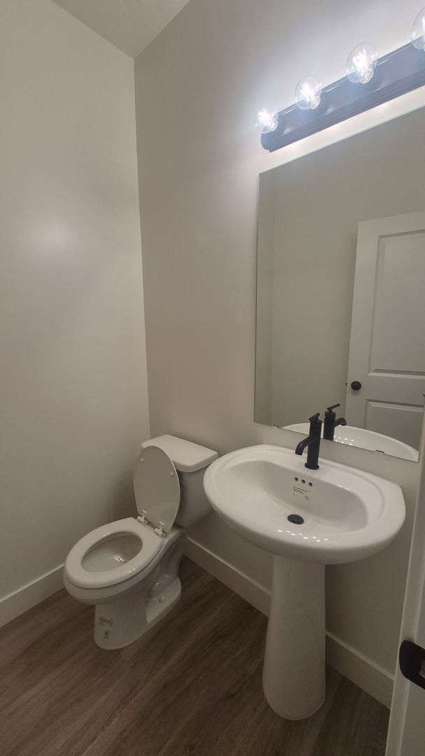 Building Photo - 5673 S Weehawken Ln