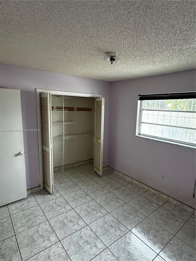 Building Photo - 10721 SW 64th St