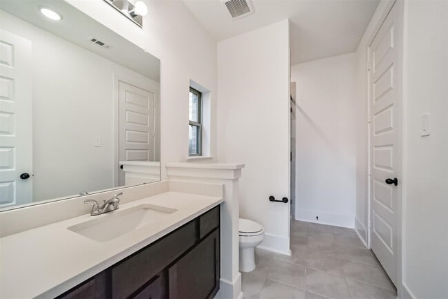 Building Photo - 17794 Misty Brk Ln