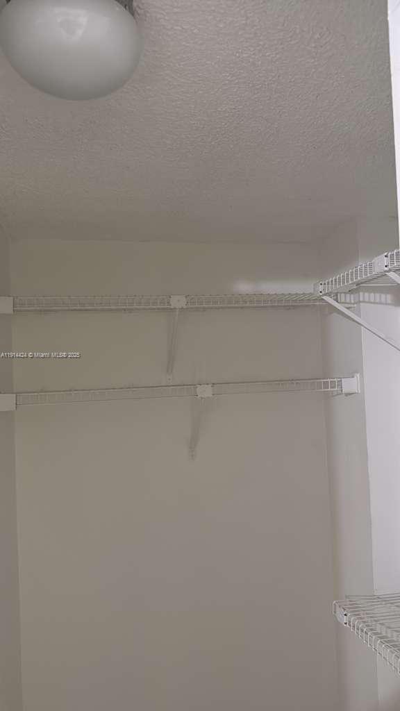 Building Photo - 5480 W 21st Ct