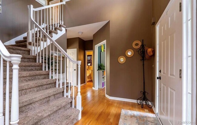 Building Photo - 1760 Dogwood Trail