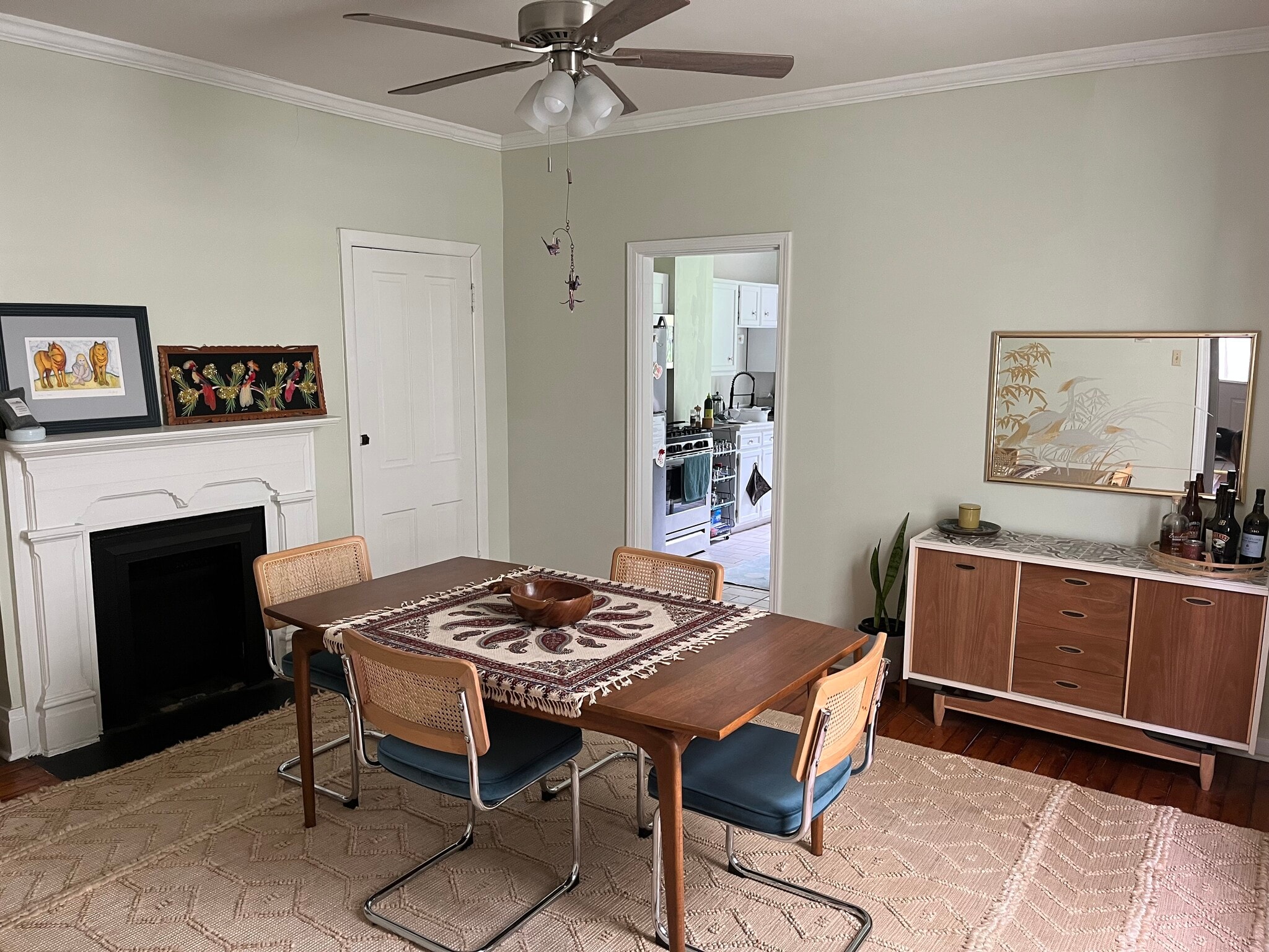 diningroom - 17 5th St