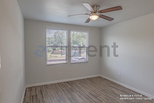 Building Photo - 1706 Harvest Crossing Dr