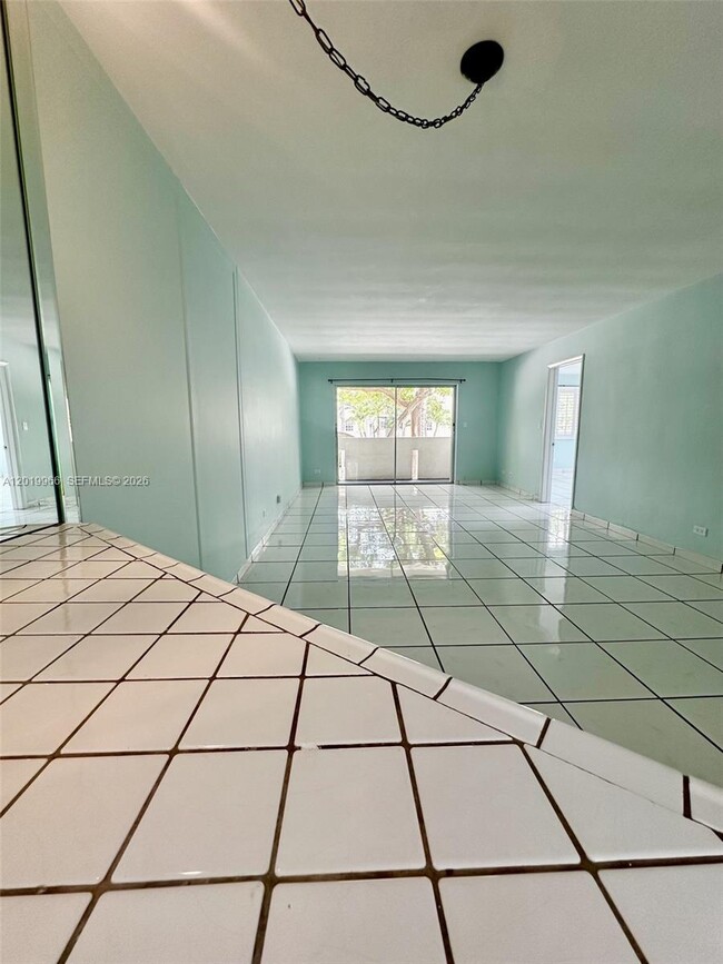 Building Photo - 300 Galen Dr