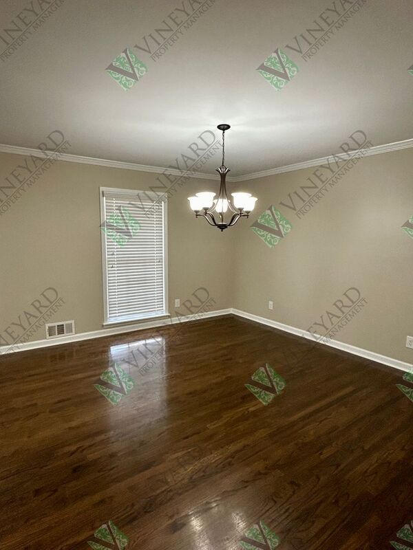 Building Photo - 1534 Collier Dr SE