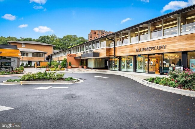 Building Photo - 42 Bouton Green Ct