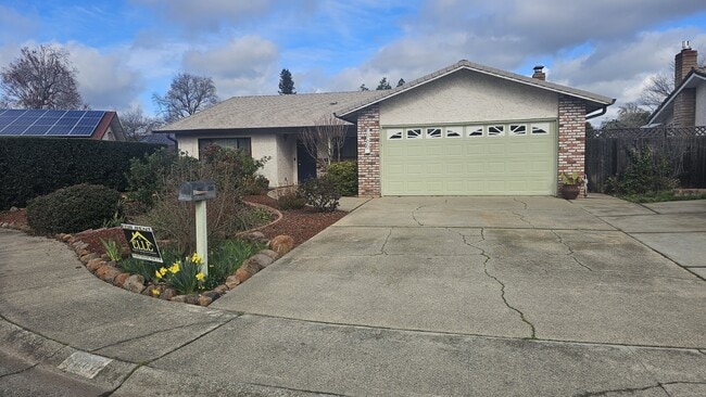 Building Photo - 1966 Modoc Dr