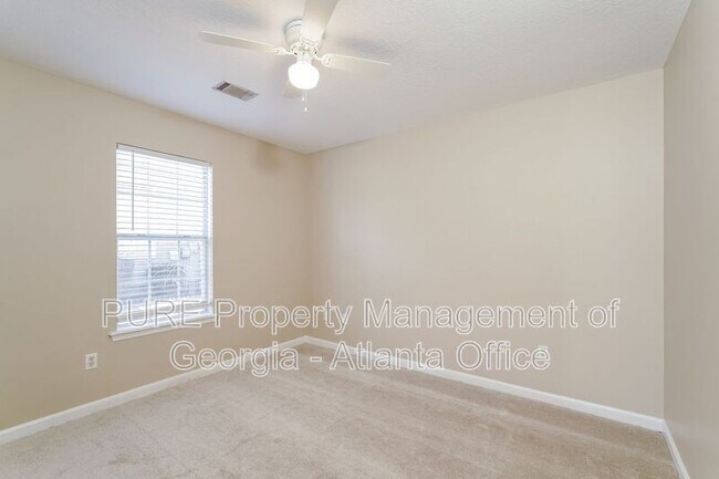 Building Photo - 5138 Saddle Cir