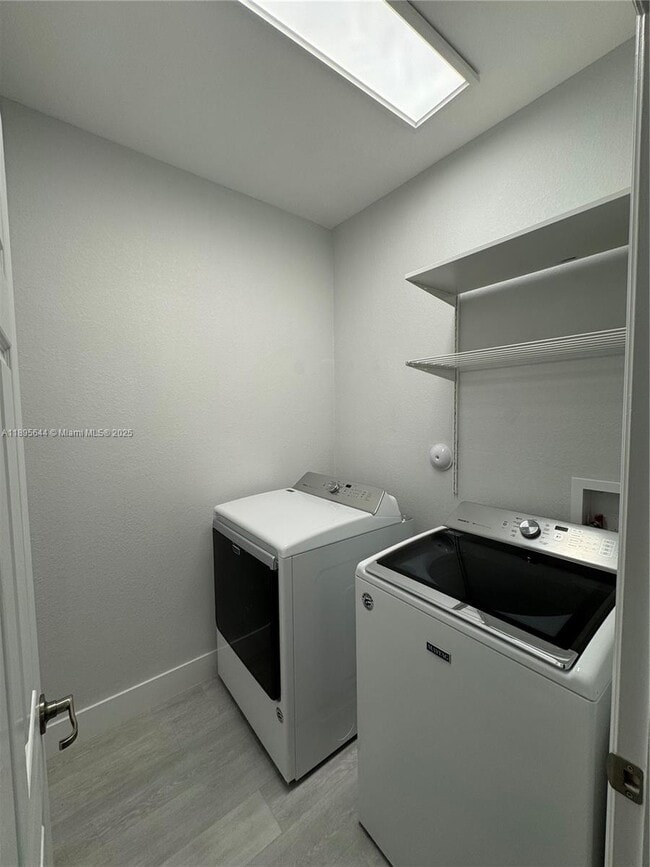 Building Photo - 4259 SW 164th Ct