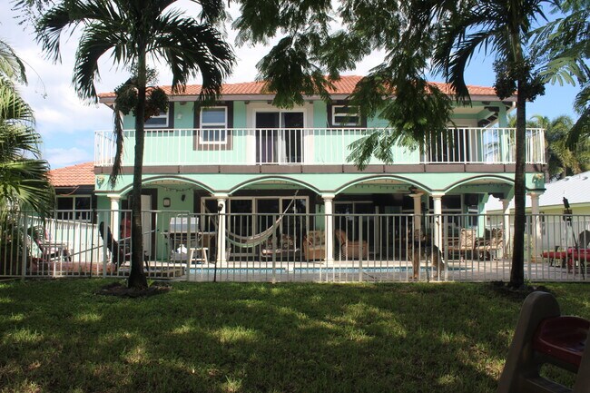 Building Photo - 13847 Geranium Pl