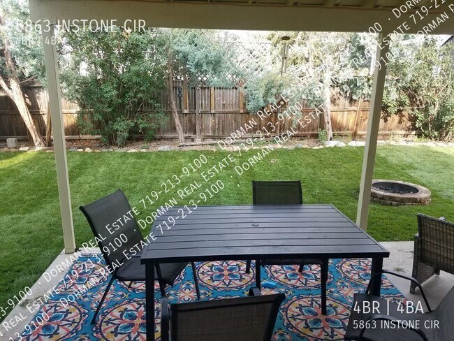 Building Photo - 5863 Instone Cir