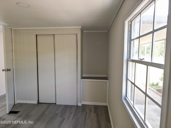 Building Photo - 116 Claudia St