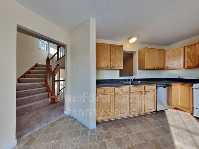 Building Photo - 301 Fairfax Dr