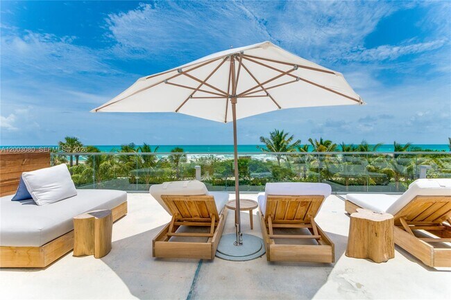 Building Photo - 2301 Collins Ave