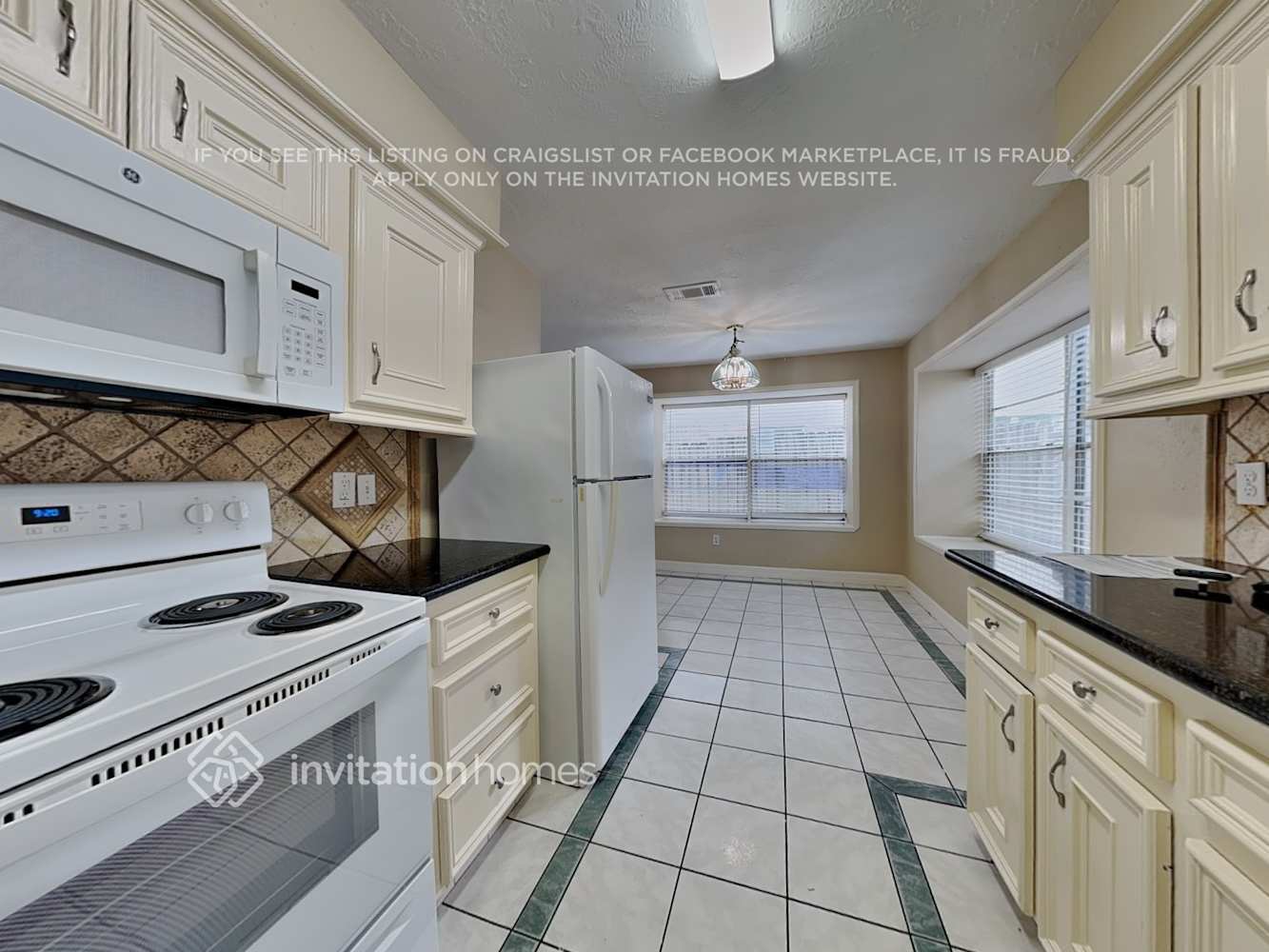 Building Photo - 9922 Appleridge Dr