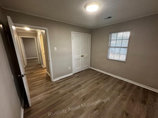 Building Photo - BEAUTIFUL HOME IN SEA ISLE OFF QUINCE!!!! ...