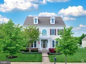 Building Photo - 41397 Windybush Dr