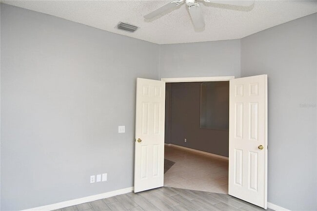 Building Photo - 27037 Palmbrook Ct