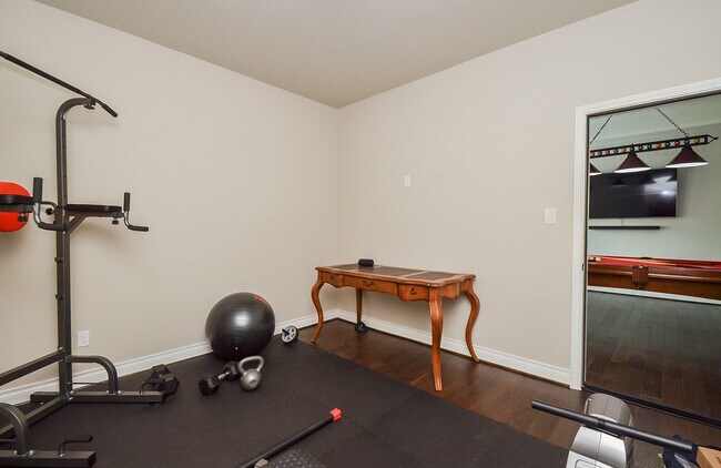 Building Photo - 16835 Fowler Pines Dr