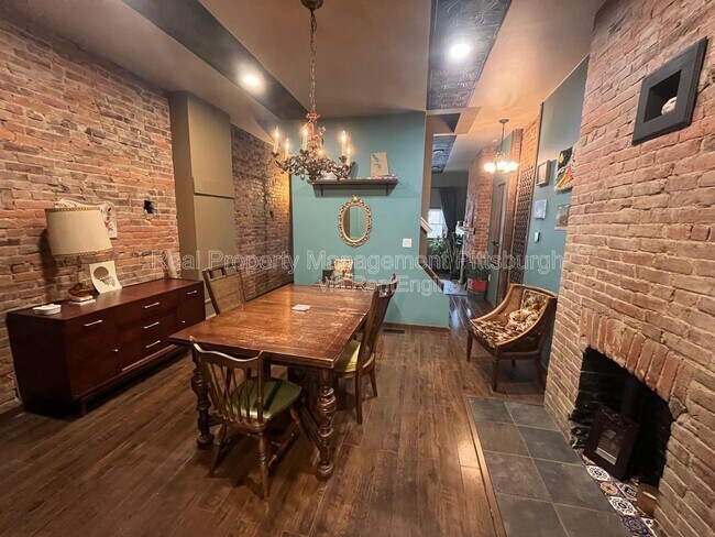 Building Photo - 297 42nd St