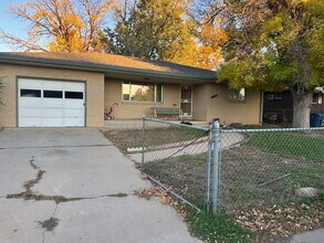 Building Photo - Long Realty & Property Management - 4 Bed ...