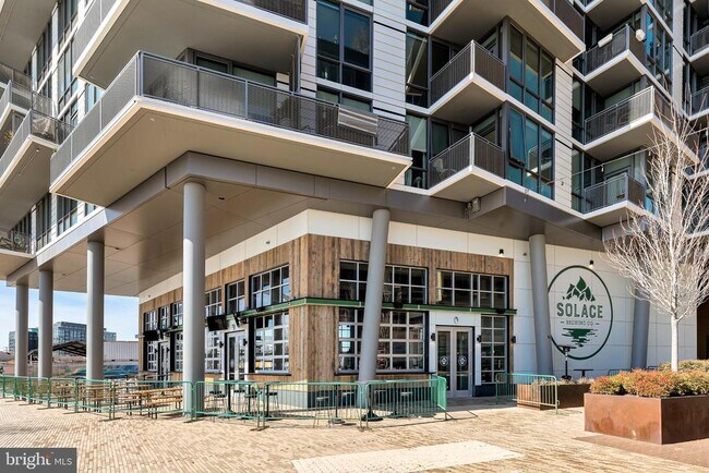 Building Photo - 37 L St SE